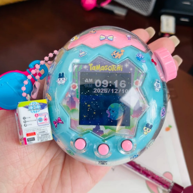 Cosplay Prop Display - Tela colorida autêntica Bandai Tamagotchi Paradise